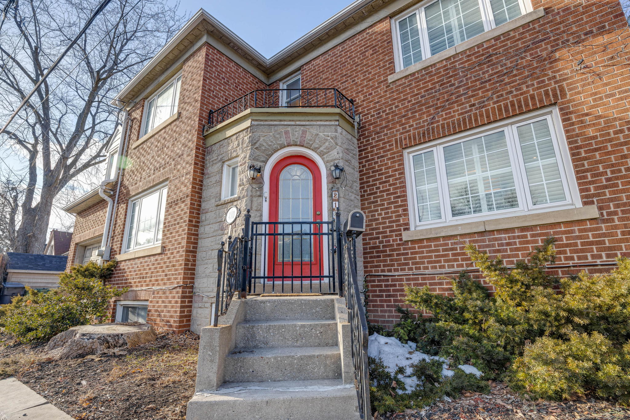 Toronto property showcase — delivered property photograph 4