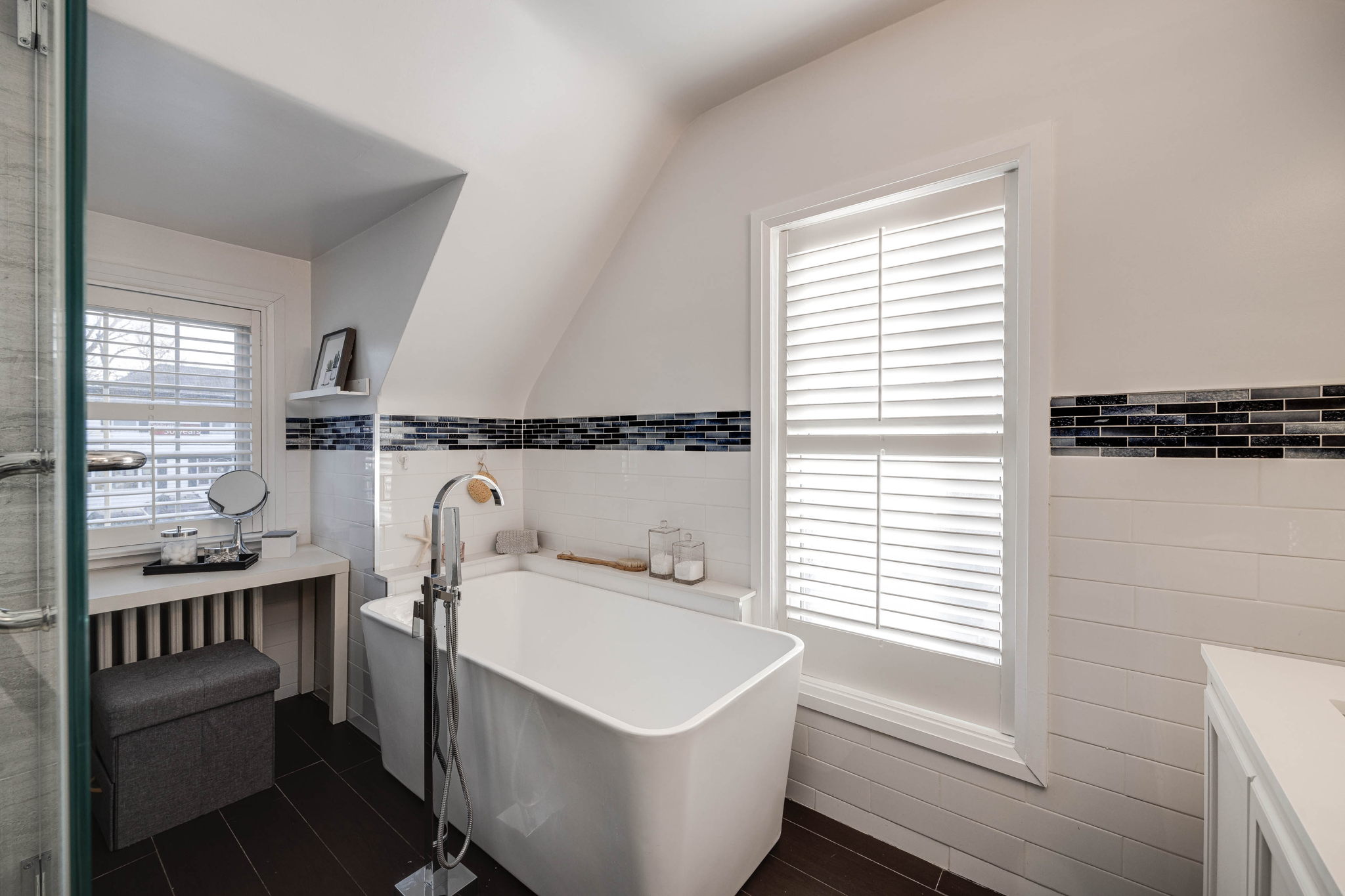 Toronto property showcase — delivered property photograph 38