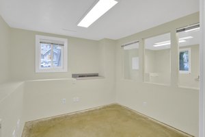  Photo 37