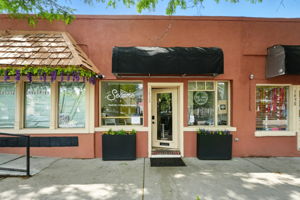  Photo 42