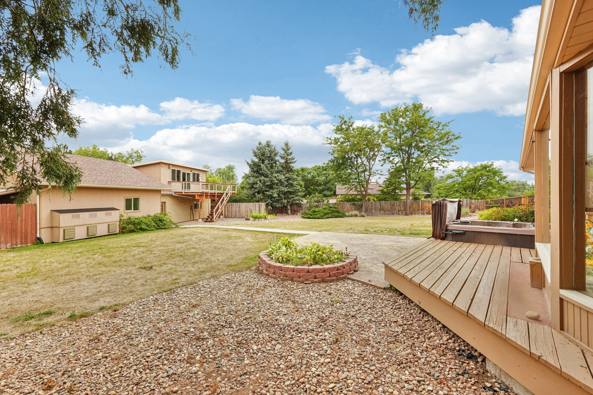 Routt St-S2708-087.jpg