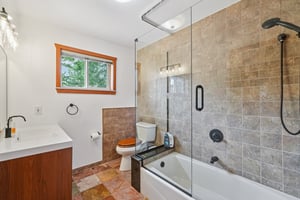 Routt St-S2708-036.jpg