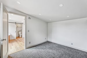 Routt St-S2708-061.jpg