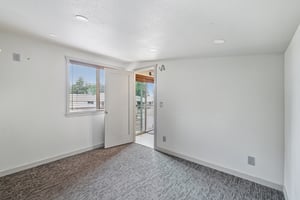 Routt St-S2708-062.jpg