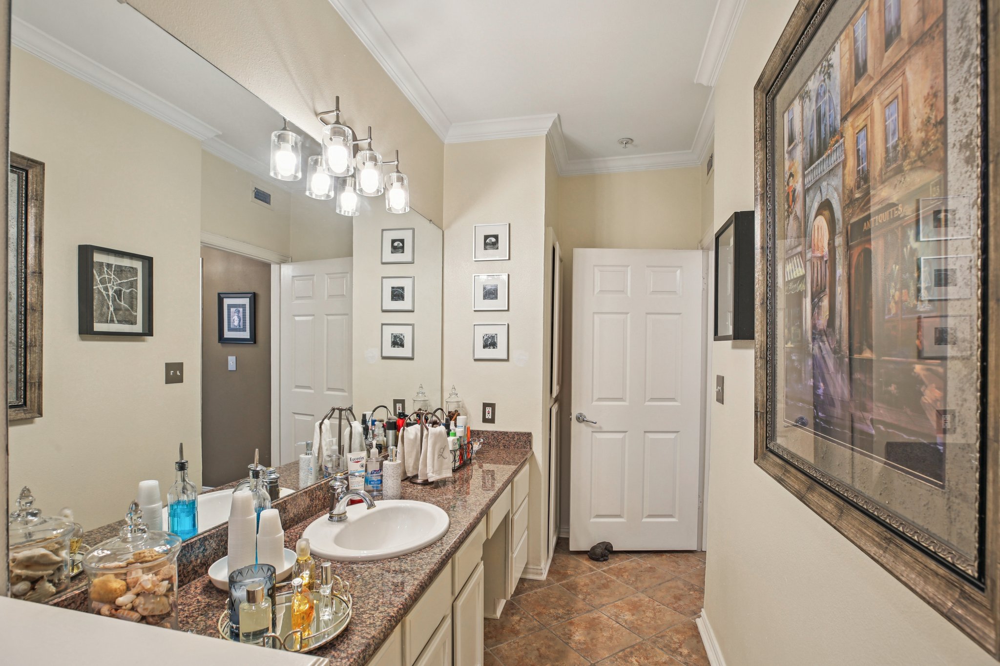 Welch St c113-S1408-009.jpg