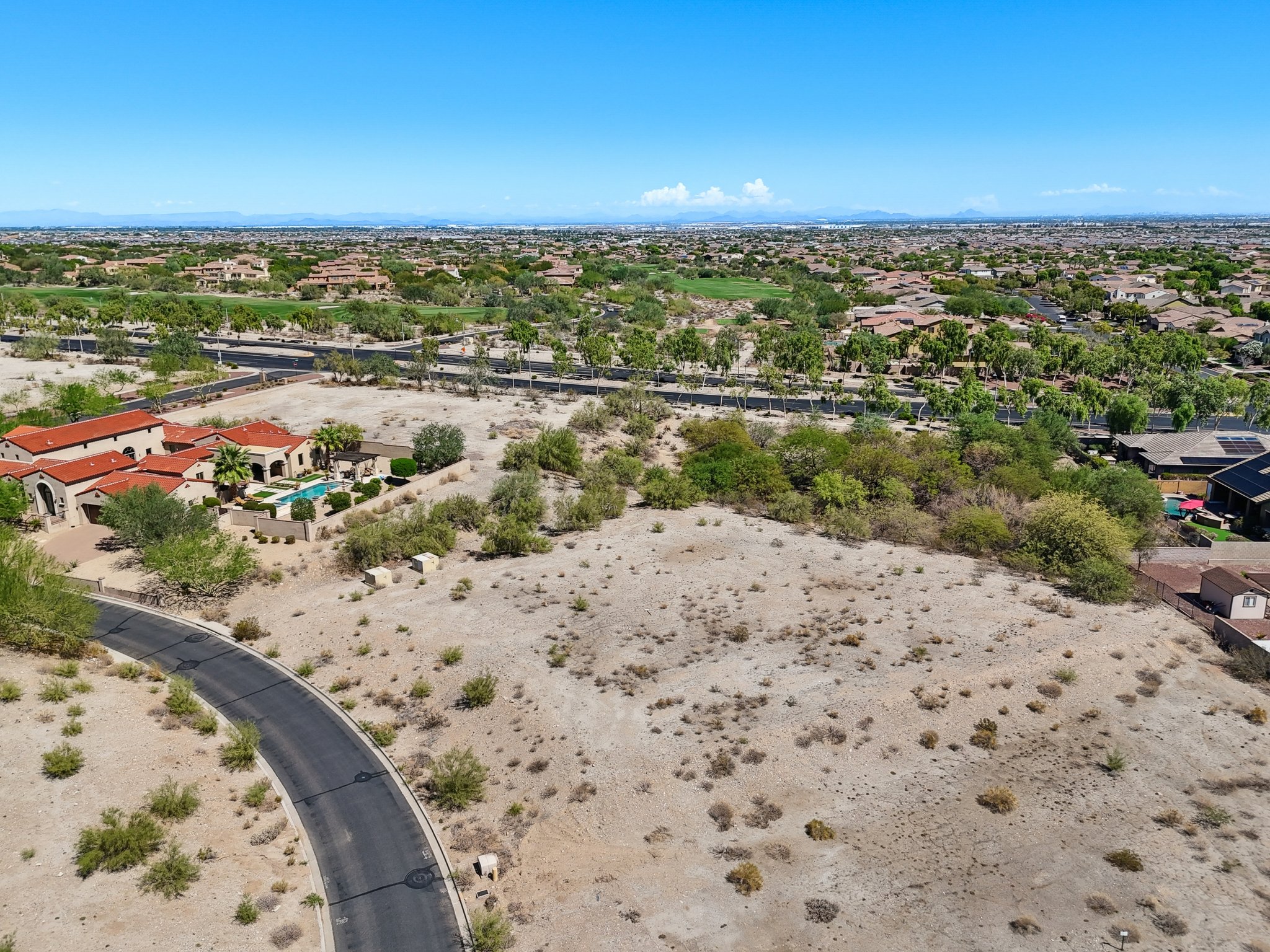 21009 W Mountain Cove Pl - 008.jpg