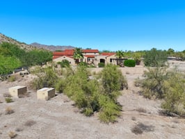 21009 W Mountain Cove Pl - 020.jpg