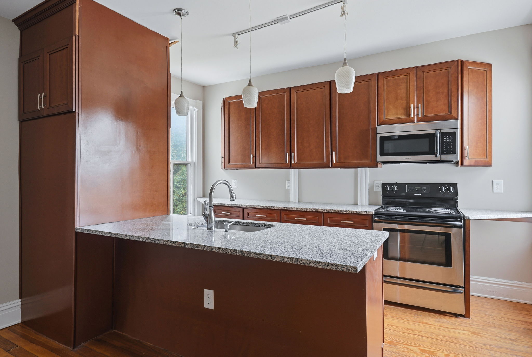 10-Unit 2 Kitchen
