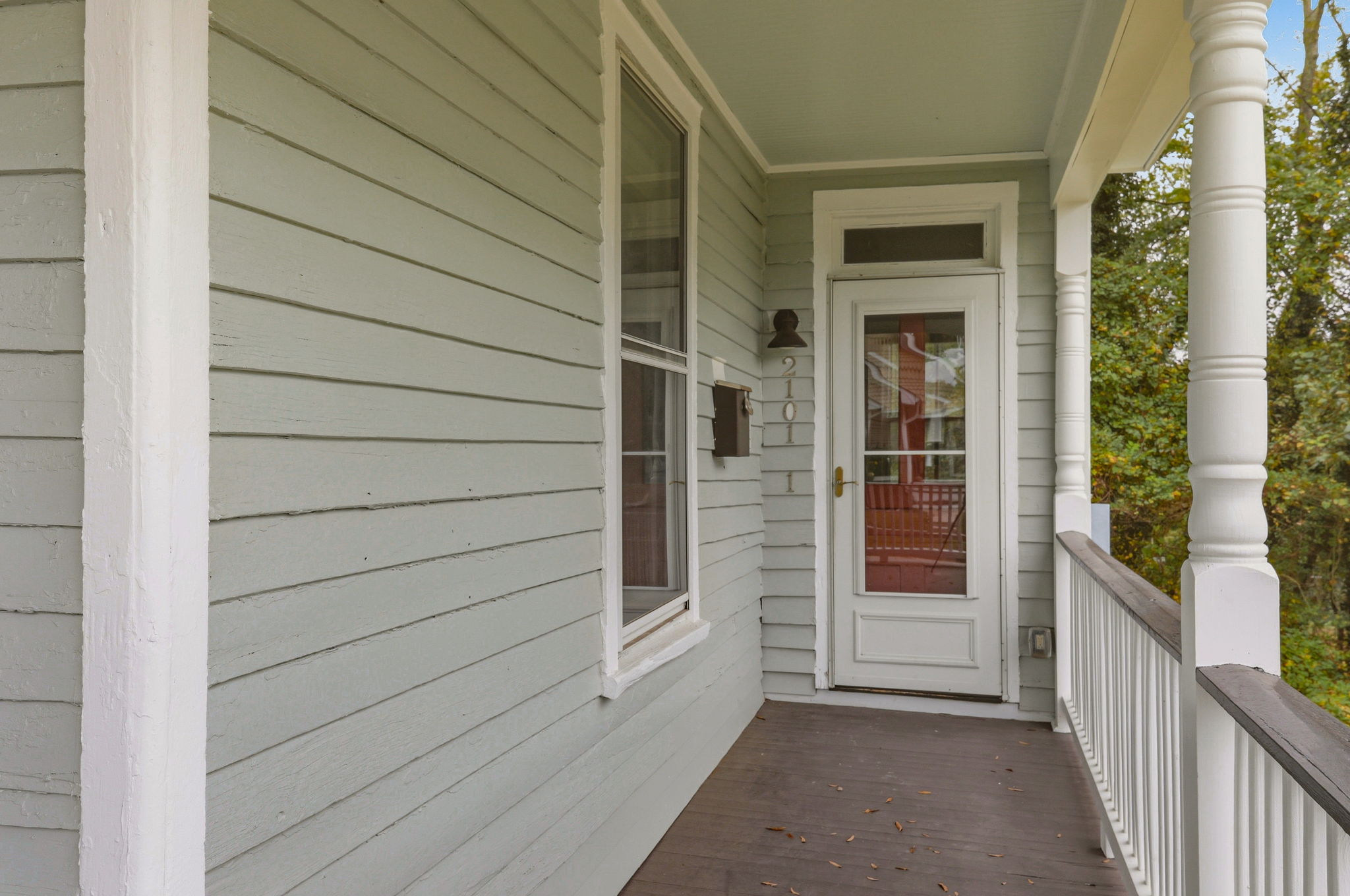 21-Unit 1 Entrance