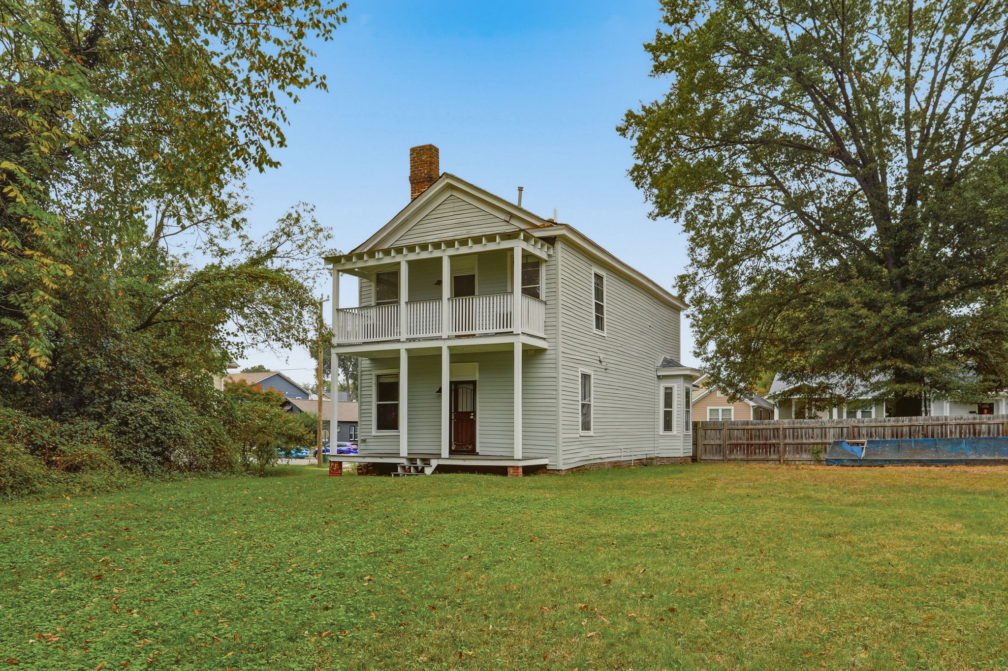 42-Exterior Back