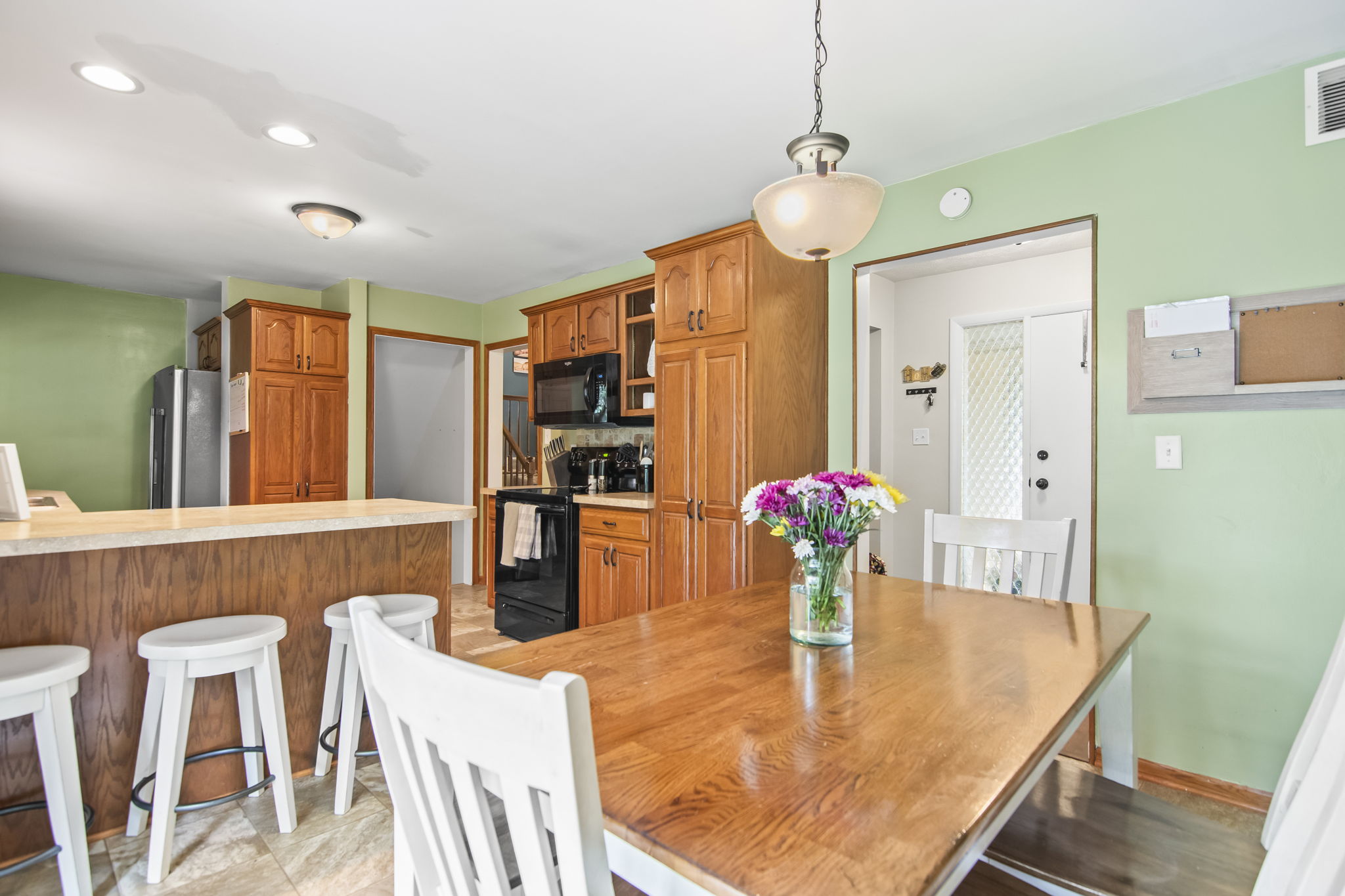 Dining Room/Kitchen