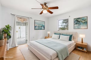 DSC04781 virtually staged.jpeg