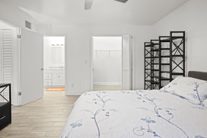 BR1 Closet IR - 495A0040