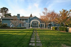 Stanley Dollar Clubhouse