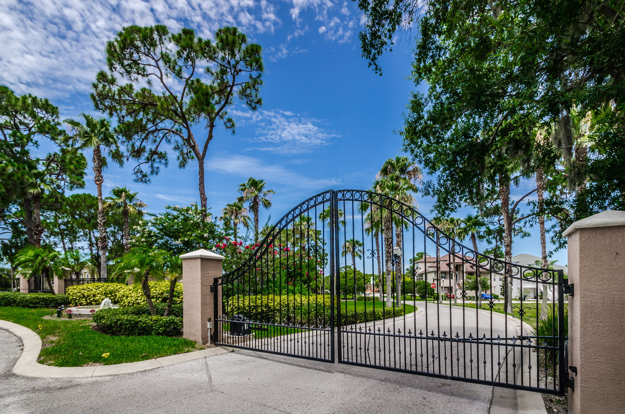 3-Harbour Watch Gated Entry