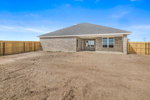 2101 Paige Ln reshoot 02