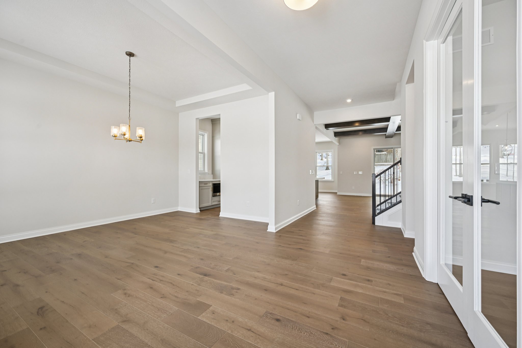 Thornborough Dr-S3001-006.jpg