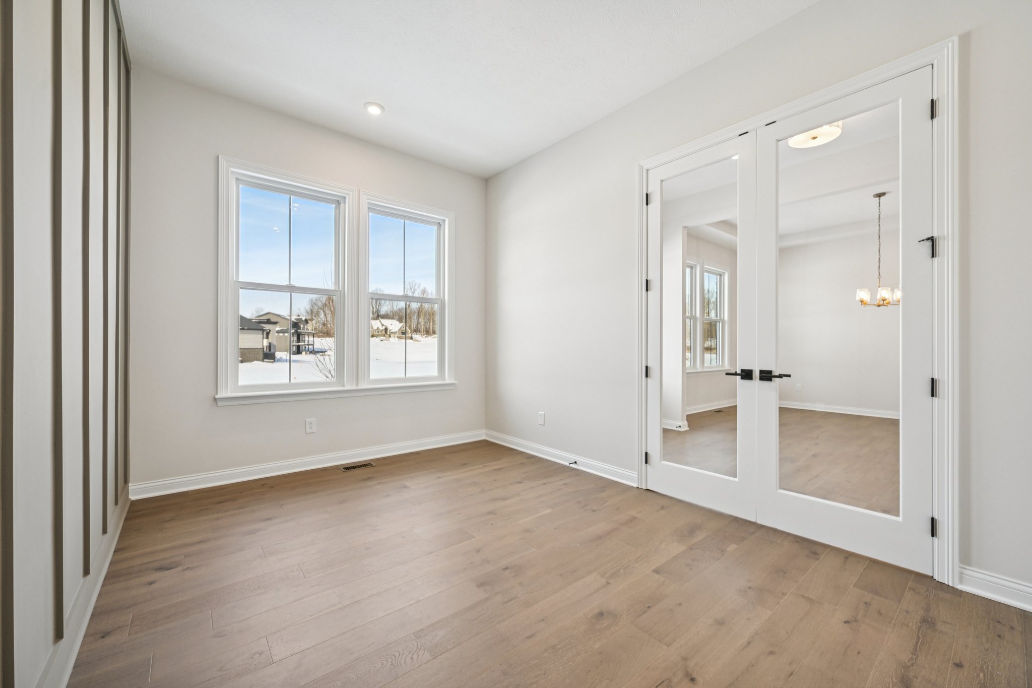 Thornborough Dr-S3001-010.jpg