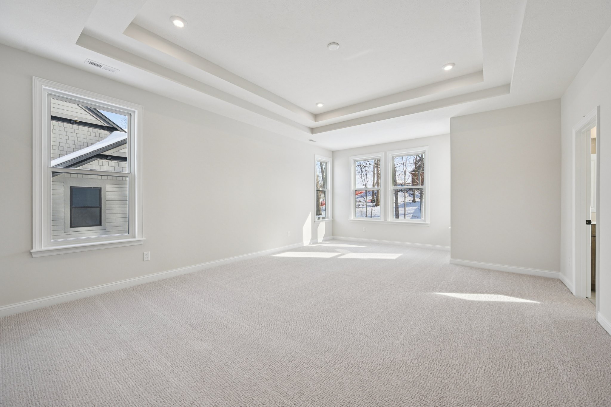 Thornborough Dr-S3001-030.jpg