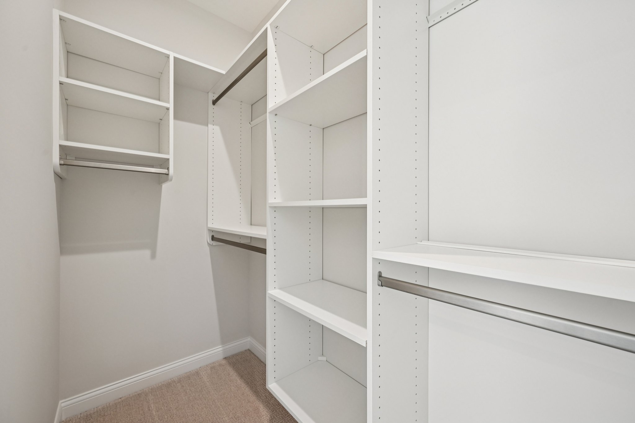 Thornborough Dr-S3001-042.jpg