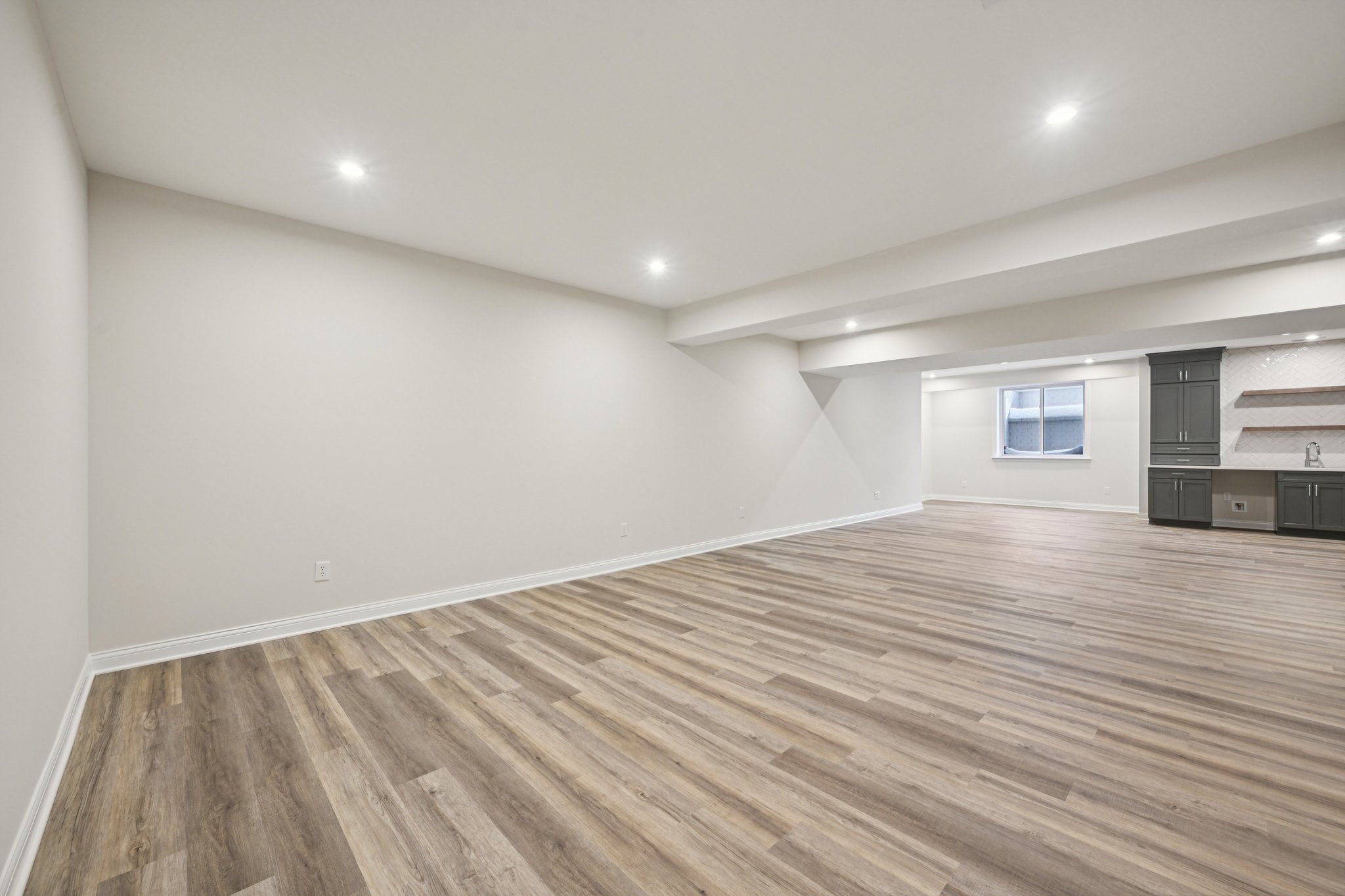 Thornborough Dr-S3001-055.jpg