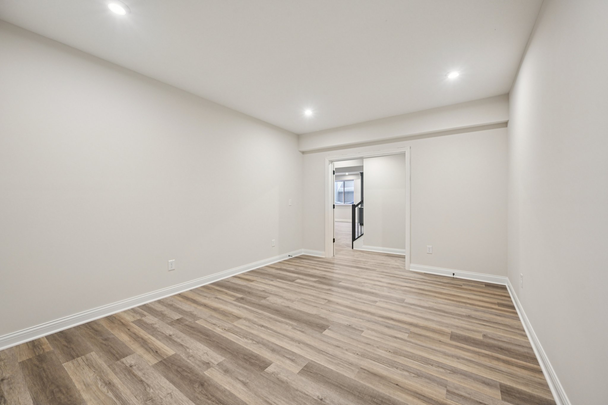 Thornborough Dr-S3001-058.jpg