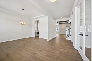 Thornborough Dr-S3001-006.jpg