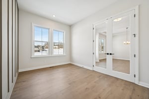 Thornborough Dr-S3001-010.jpg