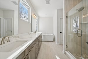 Thornborough Dr-S3001-033.jpg