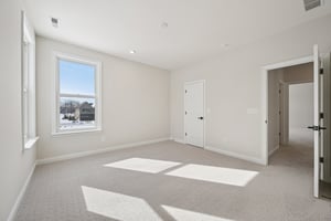 Thornborough Dr-S3001-047.jpg