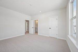 Thornborough Dr-S3001-050.jpg