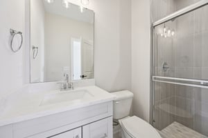 Thornborough Dr-S3001-051.jpg