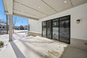 Thornborough Dr-S3001-065.jpg