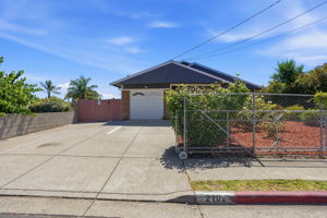 001_F8_2102 Overhill Rd