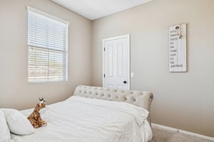 21022 W Edith Way - 019.jpg