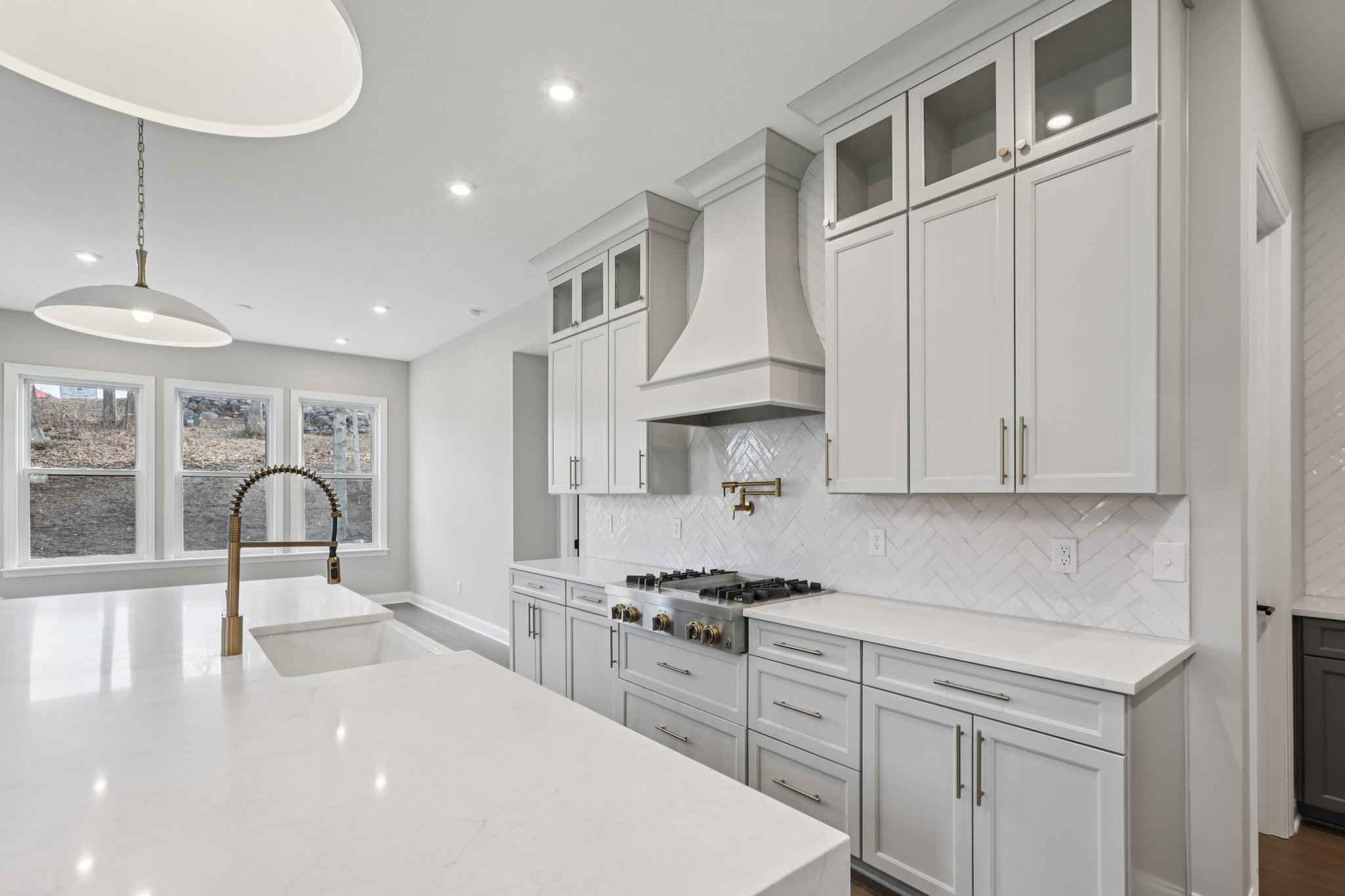 Thornborough Dr-S1401-013.jpg