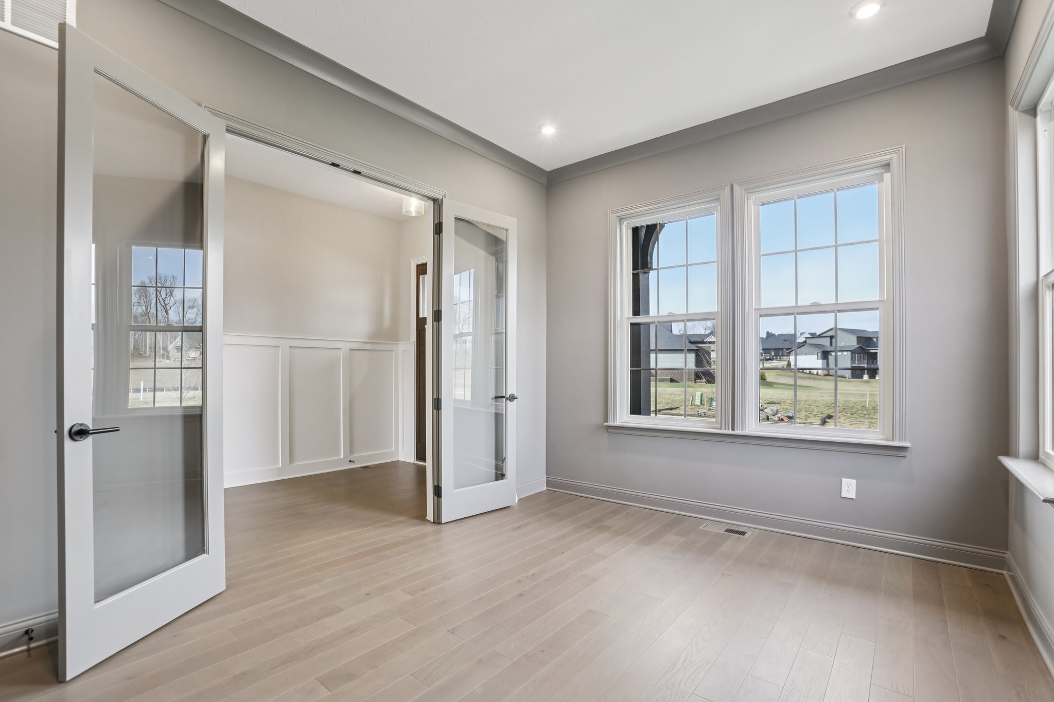 Thornborough Dr-S1401-022.jpg