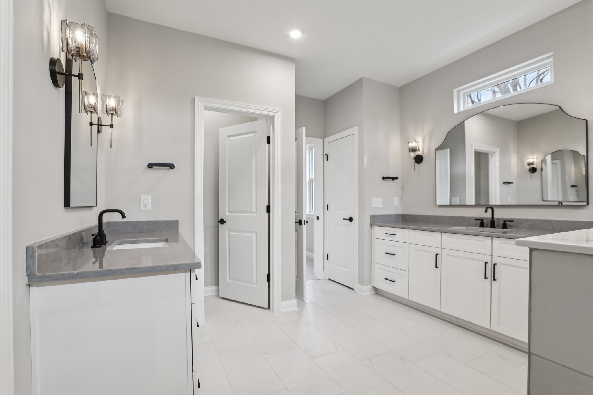 Thornborough Dr-S1401-037.jpg