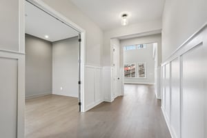 Thornborough Dr-S1401-005.jpg