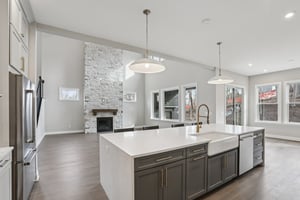 Thornborough Dr-S1401-014.jpg