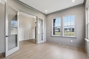 Thornborough Dr-S1401-022.jpg