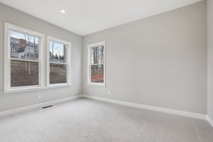 Thornborough Dr-S1401-023.jpg