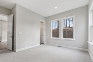 Thornborough Dr-S1401-024.jpg