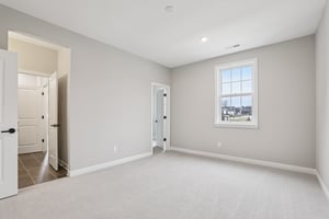 Thornborough Dr-S1401-029.jpg