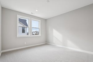 Thornborough Dr-S1401-030.jpg