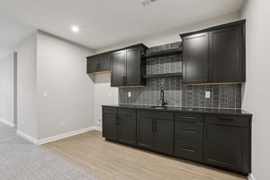 Thornborough Dr-S1401-048.jpg