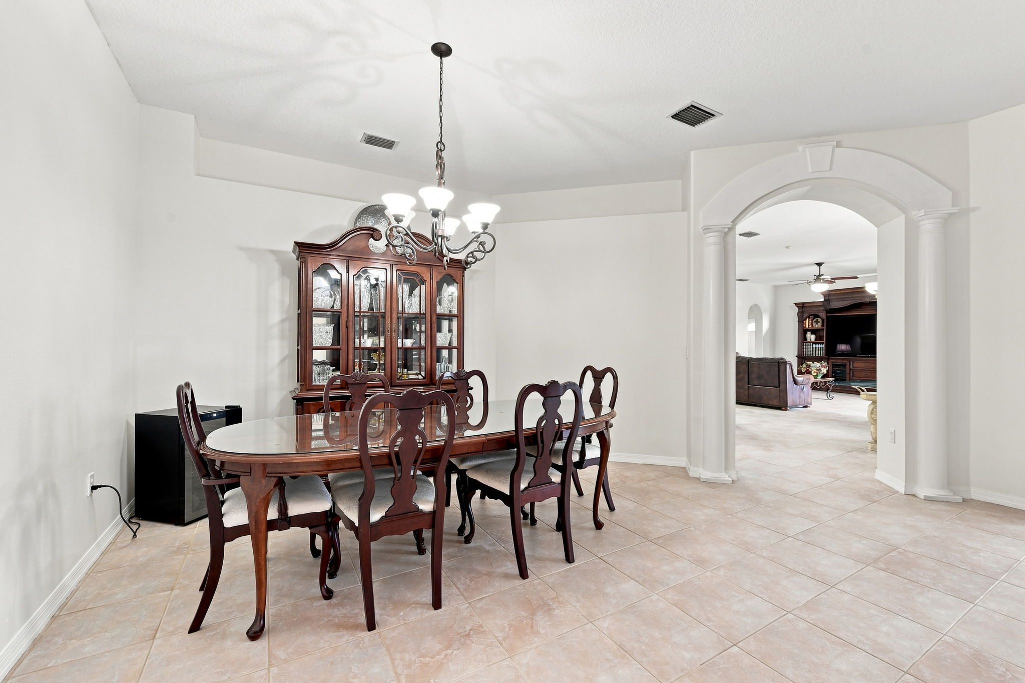 Dining Room3