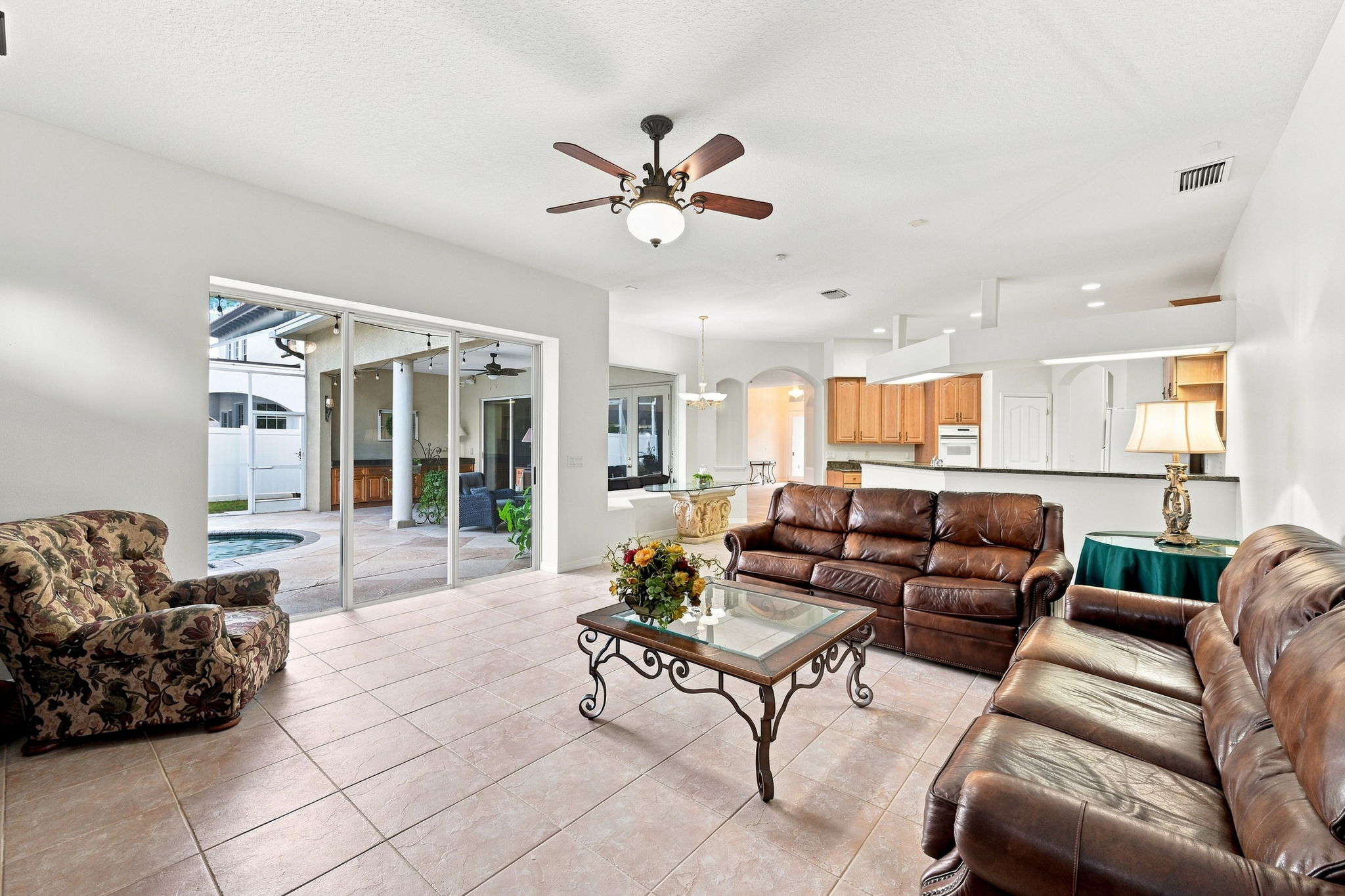 Family Room4