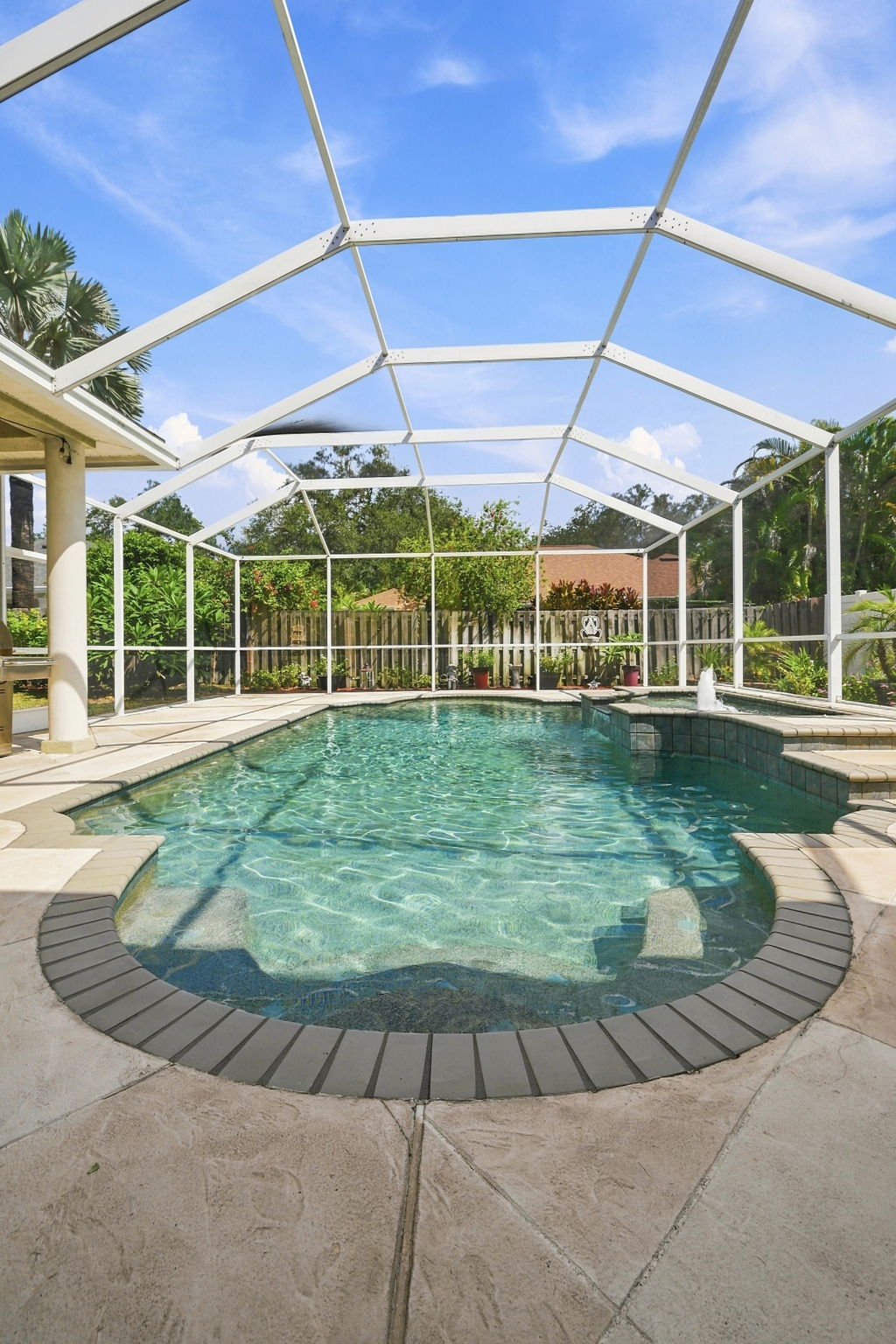 Pool2