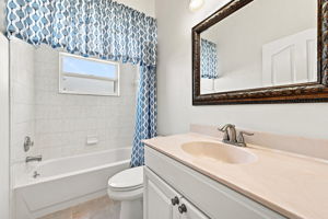 Bathroom2